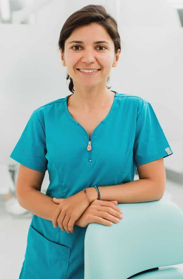 Dr Monica Bratu - echipa medici